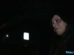 Leie, Arsch, Blasen, Auto, Handjob, Im freien, Pov, Öffentlich