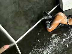 Viele männer bespritzen eine frau, Spermaladung, Europäisch, Masturbation