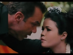 Gros cul, Plantureuse, Doigter, Souple, Latex, Domestique, Nénés, Mouillée