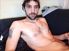 デカチン, ゲイ