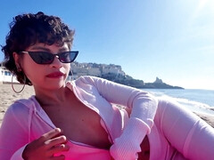 Culo, Playa, Penetracion con dedos, Desnudo, Al aire libre, Solo, Tetas, Mojado