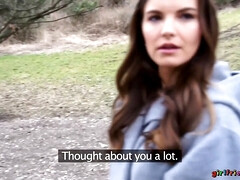 Bruinharig, Tsjechisch, Vingeren, Hd, Likken, Gezichtspunt, Openbaar, Kut duiken