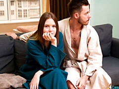 デカ尻, デカチン, フェラチオ, 茶髪の, バック, 自然山雀, ティーン, オッパイの