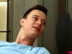 Блондинки, Минет, Ноги, Подружка, Лизание, Натуральные сиськи, Киски, Втроем