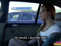 Amateur, Coche, Hembra, Penetracion con dedos, Lamidas, Al aire libre, Coño