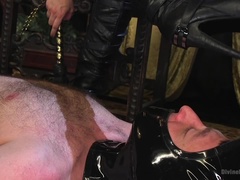 Bondage discipline sadomasochisme, Vernedering, Masker, Orgasme, Straf, Kut duiken, Slaaf, Vibrator