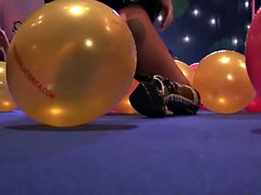 Большие сиськи, Блондинки, Милф, На публике, Мачеха