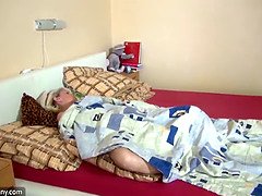 Rondelette, 2 femmes 1 homme, Mamie, Masturbation, Orgie, Fête, Chatte, Plan cul à trois