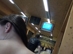 Sucer une bite, Brunette brune, Cocu, En levrette, Européenne, Hd, Pov, Réalité