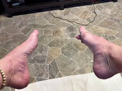 Grosser schwanz, Kompilation, Füsse, Fußfetisch, Masturbation, Dusche, Solo, Hintern versohlen