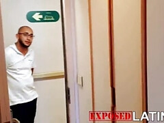 Gros cul, Gros seins, Sucer une bite, Fille latino, Espagnole, Plan cul à trois, Nénés