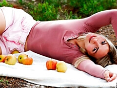 Cul, Blonde, Nue  à poil, Seins naturels, De plein air, Solo, Nénés