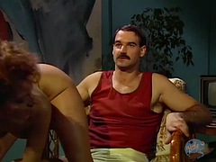 美女, フェラチオ, 茶髪の, 淫乱熟女, 乳首, 三人, オッパイの, ヴィンテージ