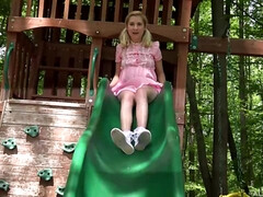 Arsch, Tussi, Im freien, Pissen, Muschi, Solo, Jungendliche (18+), Titten