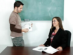 Большая жопа, Большой член, Большие сиськи, Минет, Брюнетки, Собачьи, Милф, Сиськи