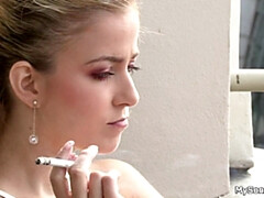 18 ans, Tromperie, Tchèque, Queue, Hard, Seins naturels, Fumer, Adolescente