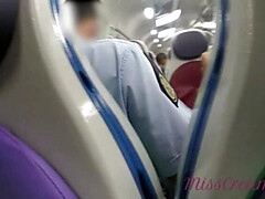 Amateur, Homme nu et filles habillées, Exhib, De plein air, Public, Chatte, Train, Voyeur
