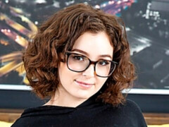 Verga grande, Tetas grandes, Mamada, Morena, Estilo perrito, Cabello corto, Flaco, Adolescente