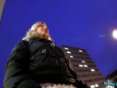 Amateur, Salle de bains, Sucer une bite, De plein air, Pov, Public, Chatte, Mouillée