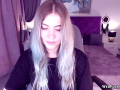 18 ans, Amateur, Brunette brune, Européenne, Fait maison, Solo, Adolescente, Webcam