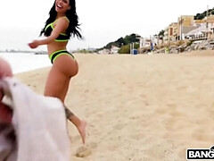 Anal, Morena, Corridas, Hd, Al aire libre, Pov, Tatuaje