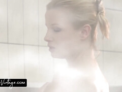 Жопа, Блондинки, Брюнетки, Пальцем, Лесбиянка, Лизание, Сиськи, Униформа