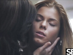 Грудастые, Фетиш, Волосатые, Лесбиянка, Мамочка, Натуральные сиськи, Киски, Сиськи