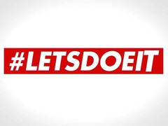 Kont, Grote mammen, Blond, Pijpbeurt, Diep in de keel, Natuurlijke tieten, Vastgebonden, Tieten likken