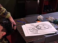 Grote lul, Hardcore, Spier, Politie, Pornster, Geschoren, Mager, Uniformpje