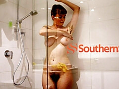 Aussie's big tits sex