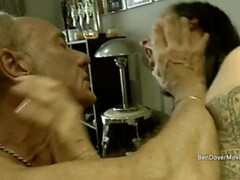 Leie, Blasen, Britisch, Kehlenfick, Hardcore, Riesig, Küssen, Rau