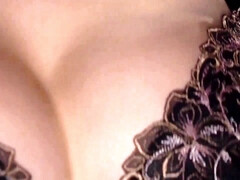 Asiatisch, Grosse titten, Schwarz, Besamung, Schwanz, Interrassisch, Japanische massage