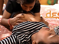 18 ans, Gros cul, Grosse bite, Gros seins, Sucer une bite, Brunette brune, Maigrichonne, Adolescente