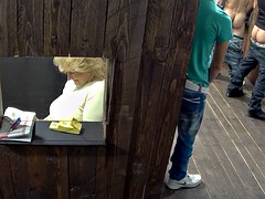 Blonde, Sucer une bite, Brunette brune, Tchèque, Européenne, Groupe