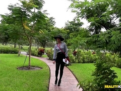 Kont, Blond, Pijpbeurt, Bruinharig, Sperma shot, Sperma in gezicht, Hakken, Masturbatie