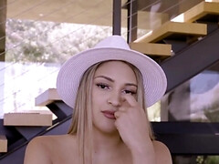 Leie, Blondine, Hd, Lecken, Natürlichen titten, Pornostars, Pov, Rau