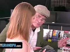 Américain, Éjaculation interne, Hd, Nue, Pov, Public, Criant, Adolescente