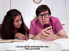 18 jahre, Leie, Blasen, Freund, Gehörnter ehemann, Hardcore, Muschi, Titten