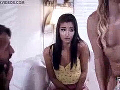 Amateur, Tir de sperme, Petite femme, Réalité, Tabou, Adolescente, Plan cul à trois