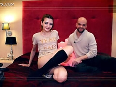 18 años, Anal, Corridas, Corridas faciales, Gafas, Adolescente, Tetas, Juguetes