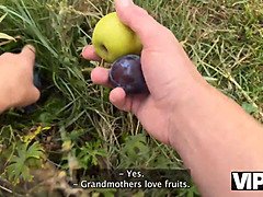 Schönheit, Gehörnter ehemann, Tschechisch, Freundin, Hd, Im freien, Pov, Titten