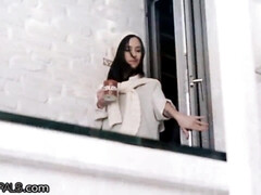 Grosse bite, Sucer une bite, Brunette brune, Gorge profonde, Doigter, Embrassement, Léchez, Gicler