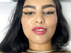 Gros cul, Gros seins, Brunette brune, Plantureuse, Hard, Fait maison, Fille latino, Masturbation