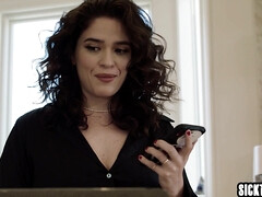 Gros cul, Grosse bite, Sucer une bite, Brunette brune, Queue, Hard, Fille latino, Rugueux