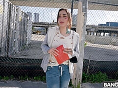 Большой член, Собачьи, Деньги, Киски, Бритые, Носки, Тату, Сиськи