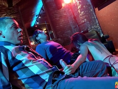 フェラチオ, 巨乳な, イマラチオ, ハードコア, 裸, オージー, おもらし, 三人
