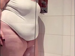 Chica, Gorda, Tetas grandes, Británico, Morena, Masturbación, Ducha, Solo