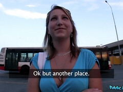 Sucer une bite, Tchèque, En levrette, Hard, De plein air, Pov, Réalité, Timide