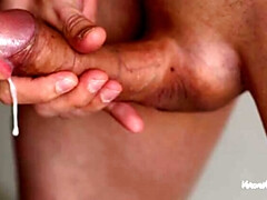 Amateur, Sucer une bite, En gros plan de très près, Couple, Éjaculer dans la bouche, Tir de sperme, Hd, Suçant