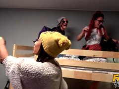 アフリカ人, バック, Hd, 小柄, オマンコ, ラフ, 剃毛, 濡れ